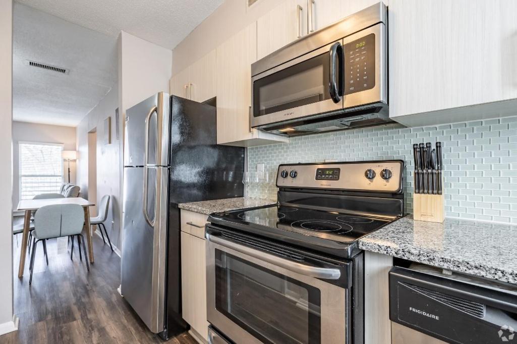 The Avery Apartment Atlanta